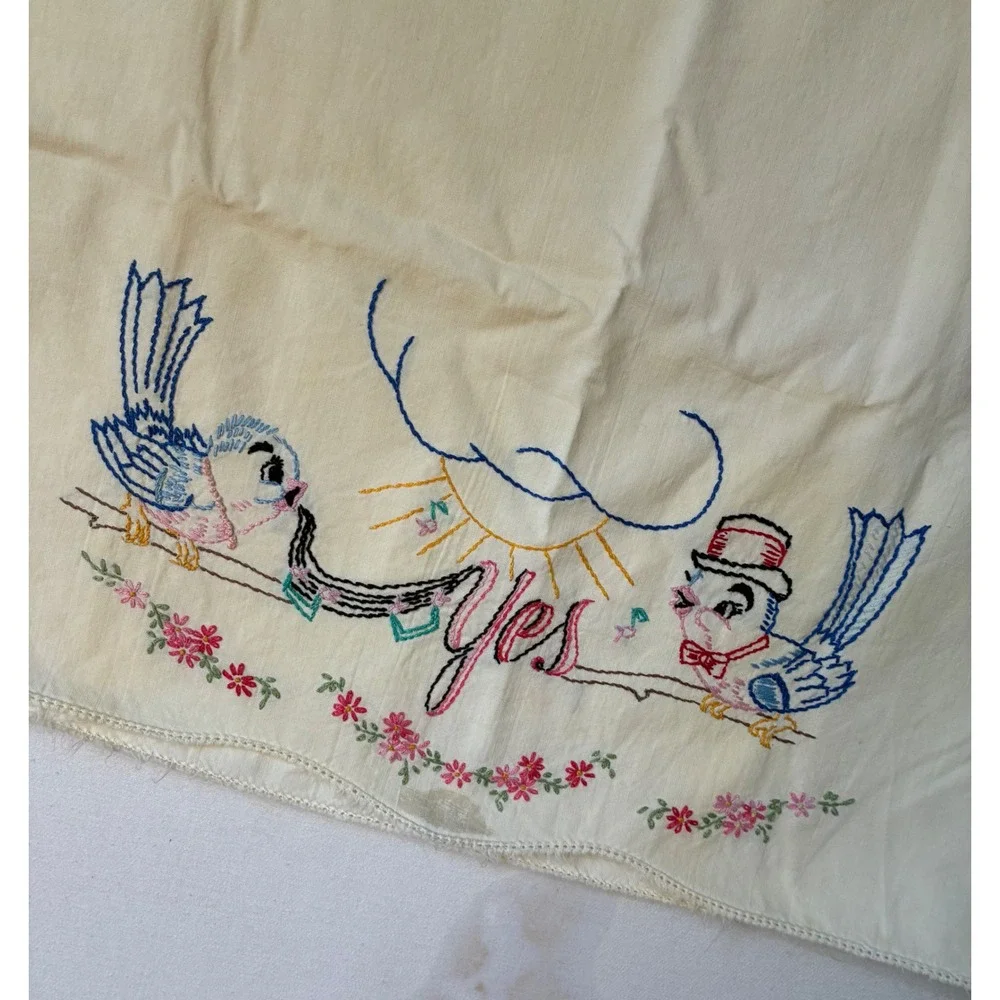 Cottagecore‎ Vintage Pillowcase Embroidered Bluebirds Cream Fair